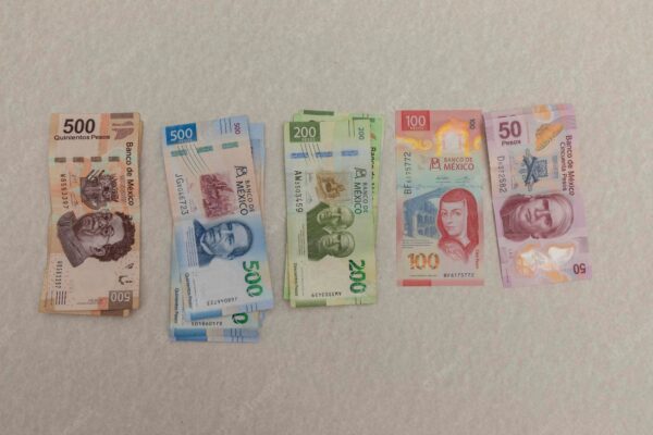 counterfeit Mexican pesos